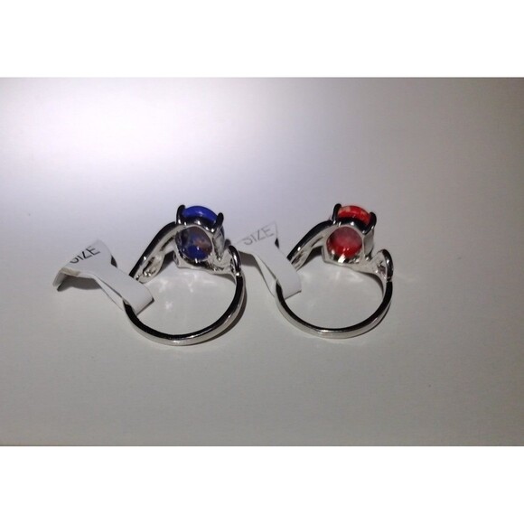 2 Silver Tone Rings - Beautiful - Picture 5 of 5